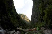 Inside Shimenguan Gorge