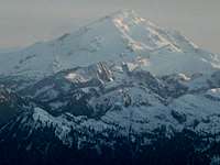 Gray Atmosphere over Glacier Peak